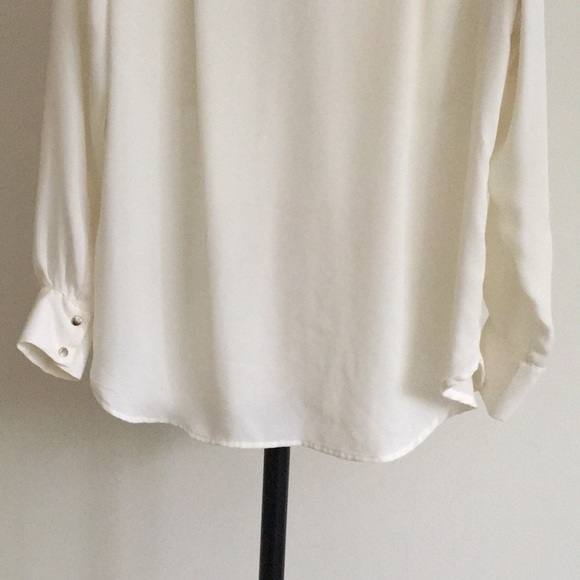 Cream button shirt - Picture 7 of 7